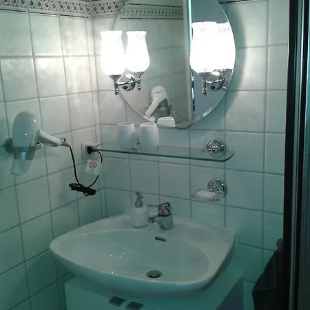 Ferienwohnung Alpennest Apartment Bischofswiesen